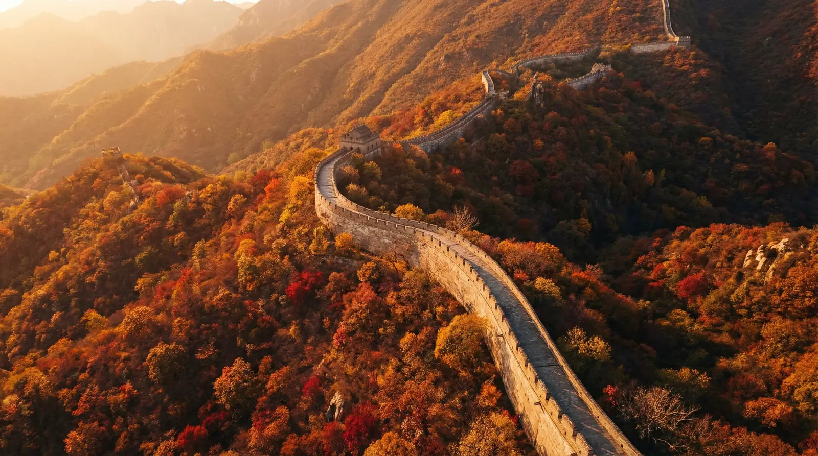 三优客 秋日长城航拍全景